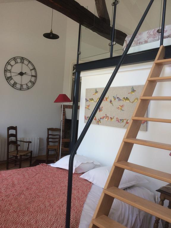 Chambre D' Hotes La Lucasserie Bed & Breakfast Saumur Dış mekan fotoğraf